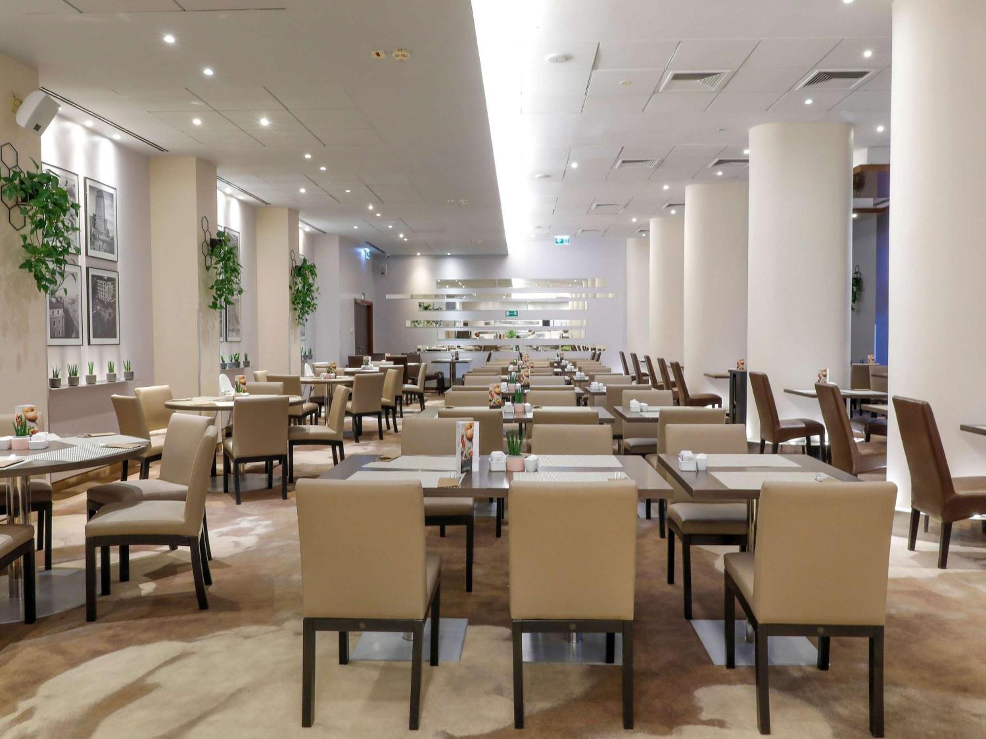 Mercure Warszawa Grand Εξωτερικό φωτογραφία
